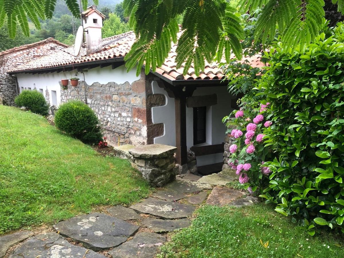 HdeC Alojamiento Turistico Puente Viesgo Exterior foto
