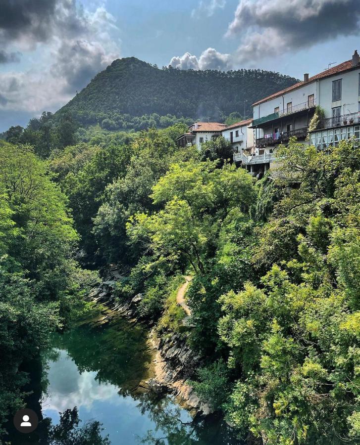 HdeC Alojamiento Turistico Puente Viesgo Exterior foto